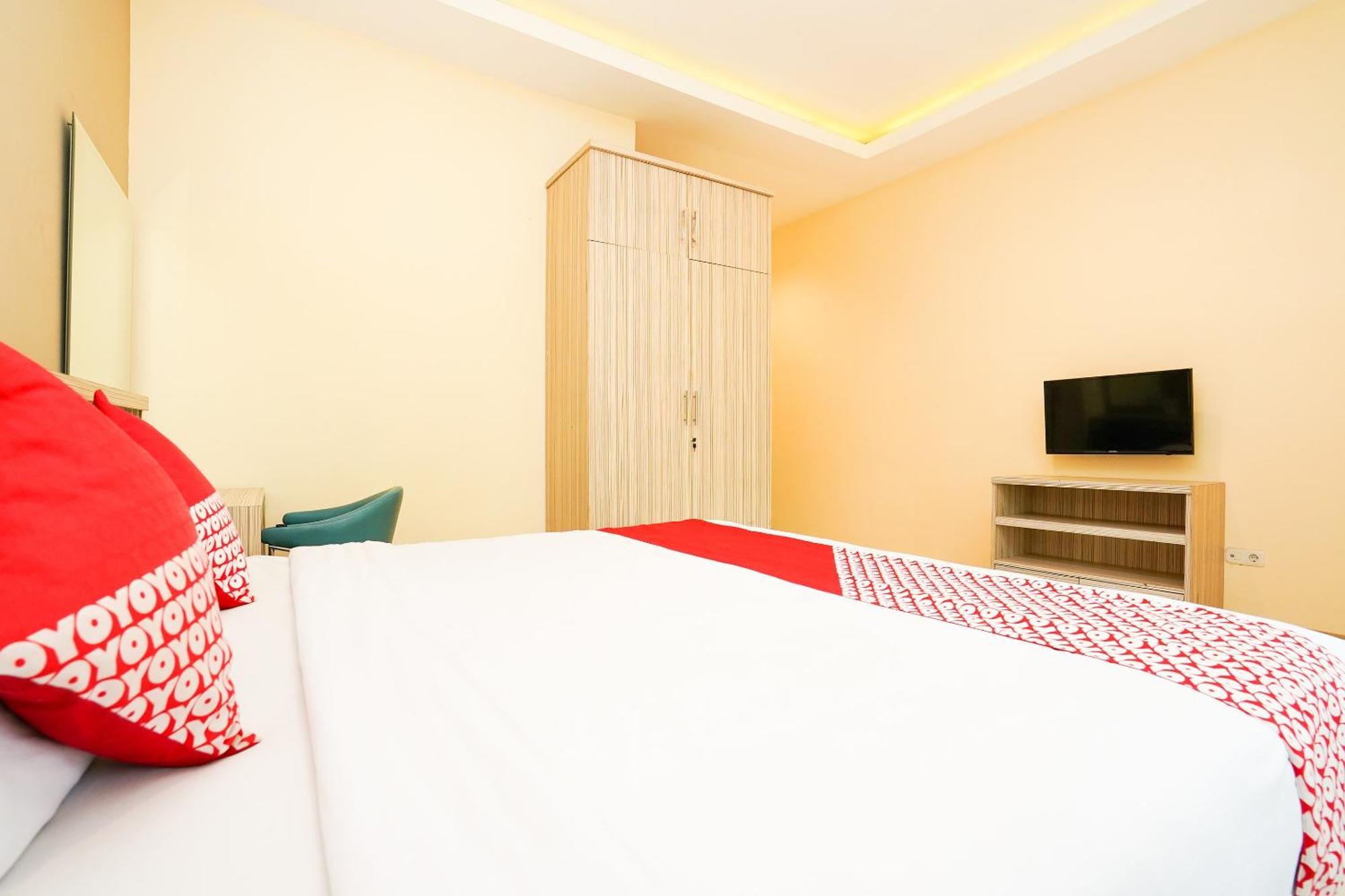 Super Oyo Capital O 175 K-60 Residence Surabaya Bagian luar foto