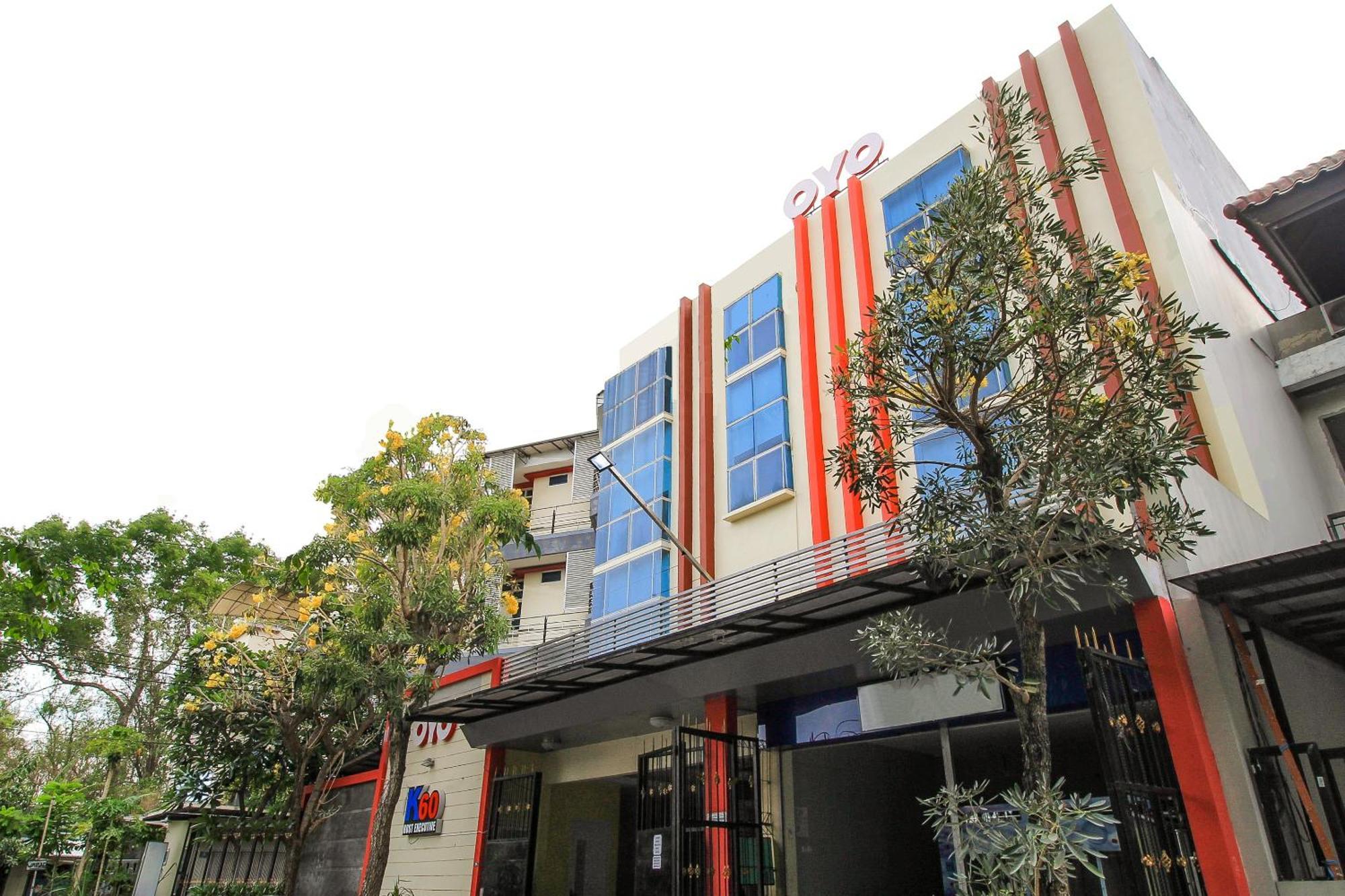 Super Oyo Capital O 175 K-60 Residence Surabaya Bagian luar foto