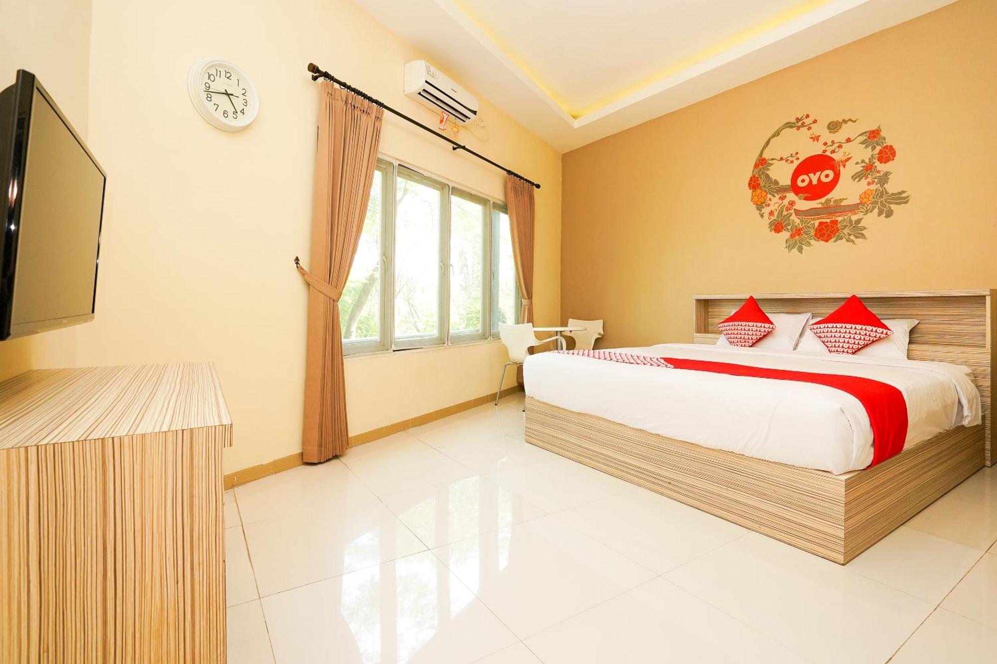Super Oyo Capital O 175 K-60 Residence Surabaya Bagian luar foto